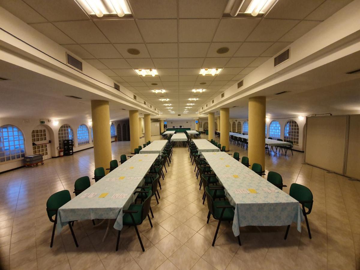 Hotel Cormoran Католика Екстериор снимка