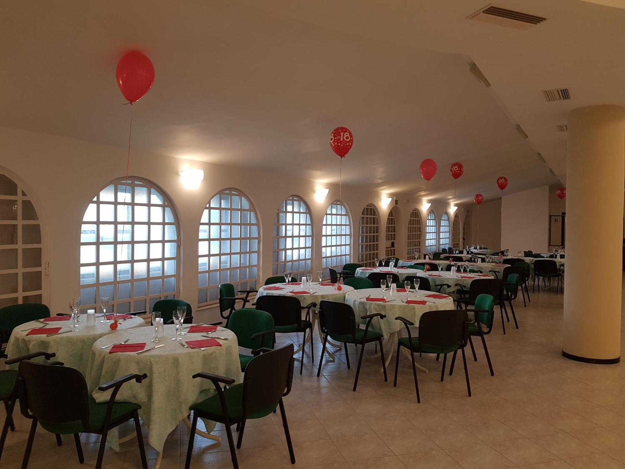 Hotel Cormoran Католика Екстериор снимка