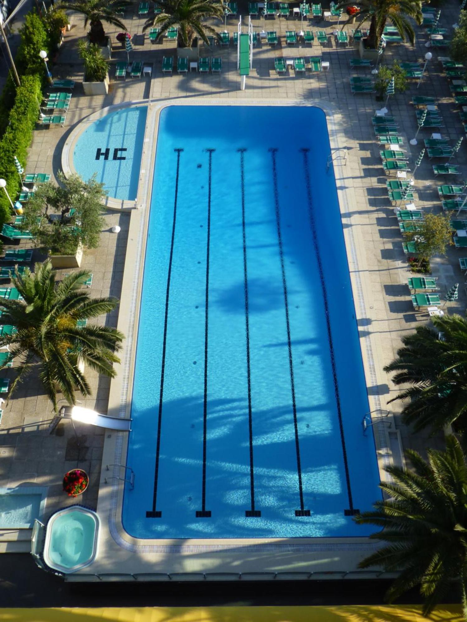 Hotel Cormoran Католика Екстериор снимка