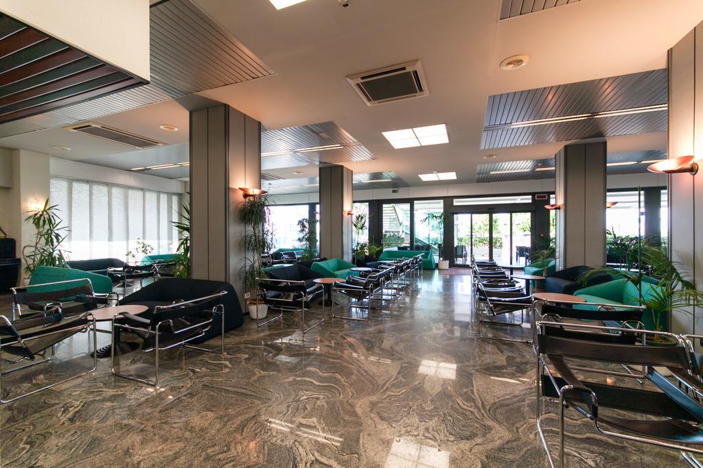 Hotel Cormoran Католика Екстериор снимка